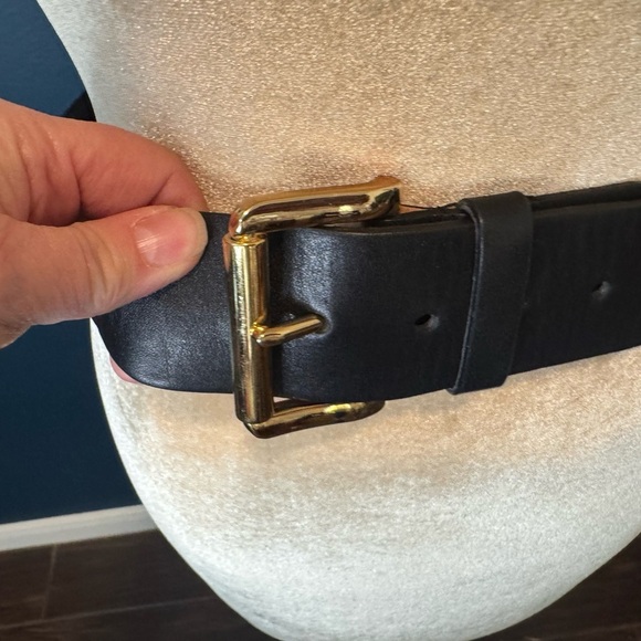 Worth Leather Black and White Belt - Picture 2 of 9